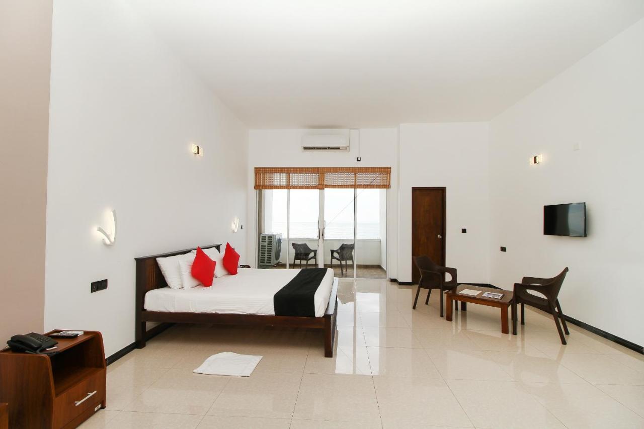 Grace Beach Resort By Travel Corners ネゴンボ エクステリア 写真