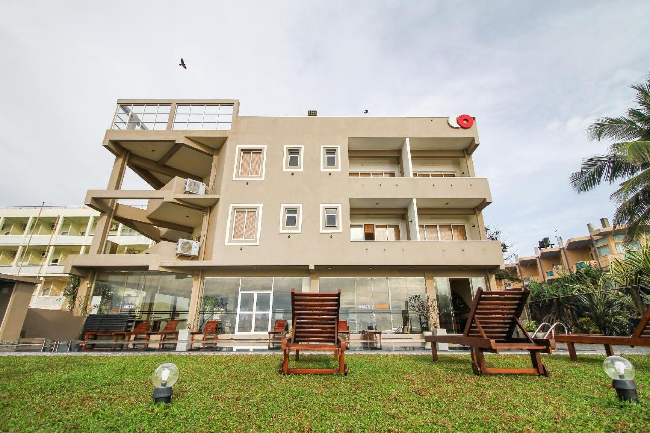 Grace Beach Resort By Travel Corners ネゴンボ エクステリア 写真