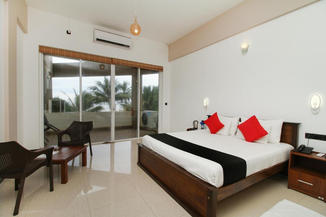 Grace Beach Resort By Travel Corners ネゴンボ エクステリア 写真